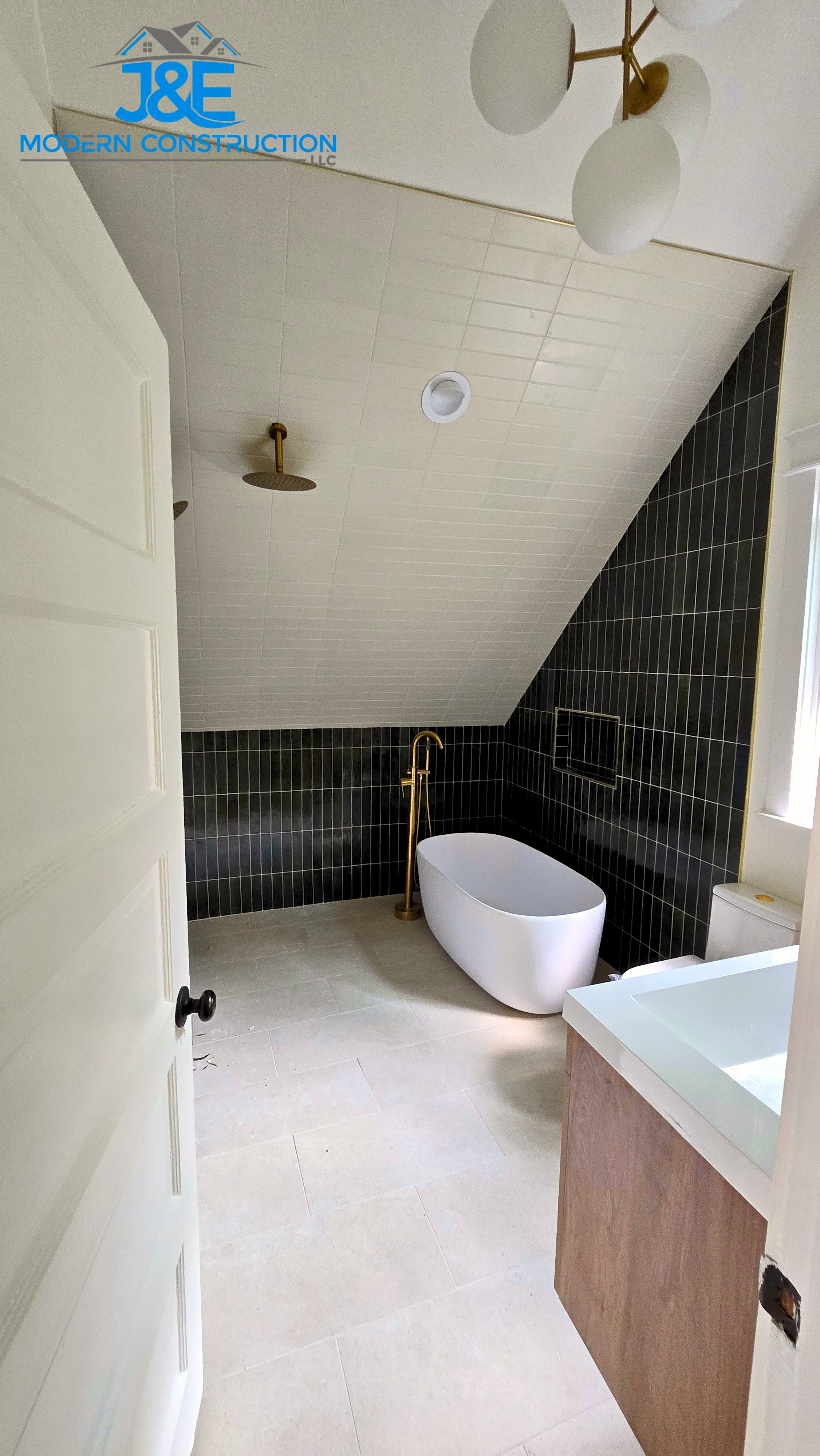 After - Freestanding Tub